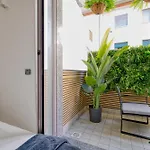 Just Urban - Strategic 1-br With Balcony - Duomo And Life Apartment