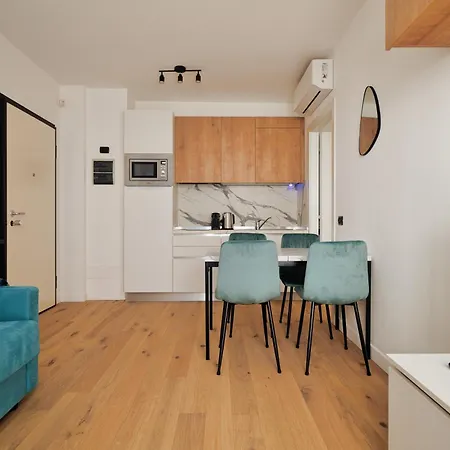 Just Urban Stays - Strategic 1-Br With Balcony - Duomo And City Life Appartement