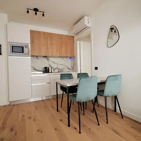 Just Urban Stays - Strategic 1-Br With Balcony - Duomo And City Life