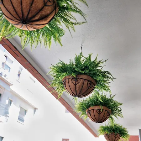 Apartment Just Urban - Strategic 1-br With Balcony - Duomo And Life Milan