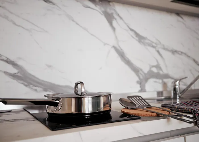 Just Urban Stays - Strategic 1-Br With Balcony - Duomo And City Life Appartement *